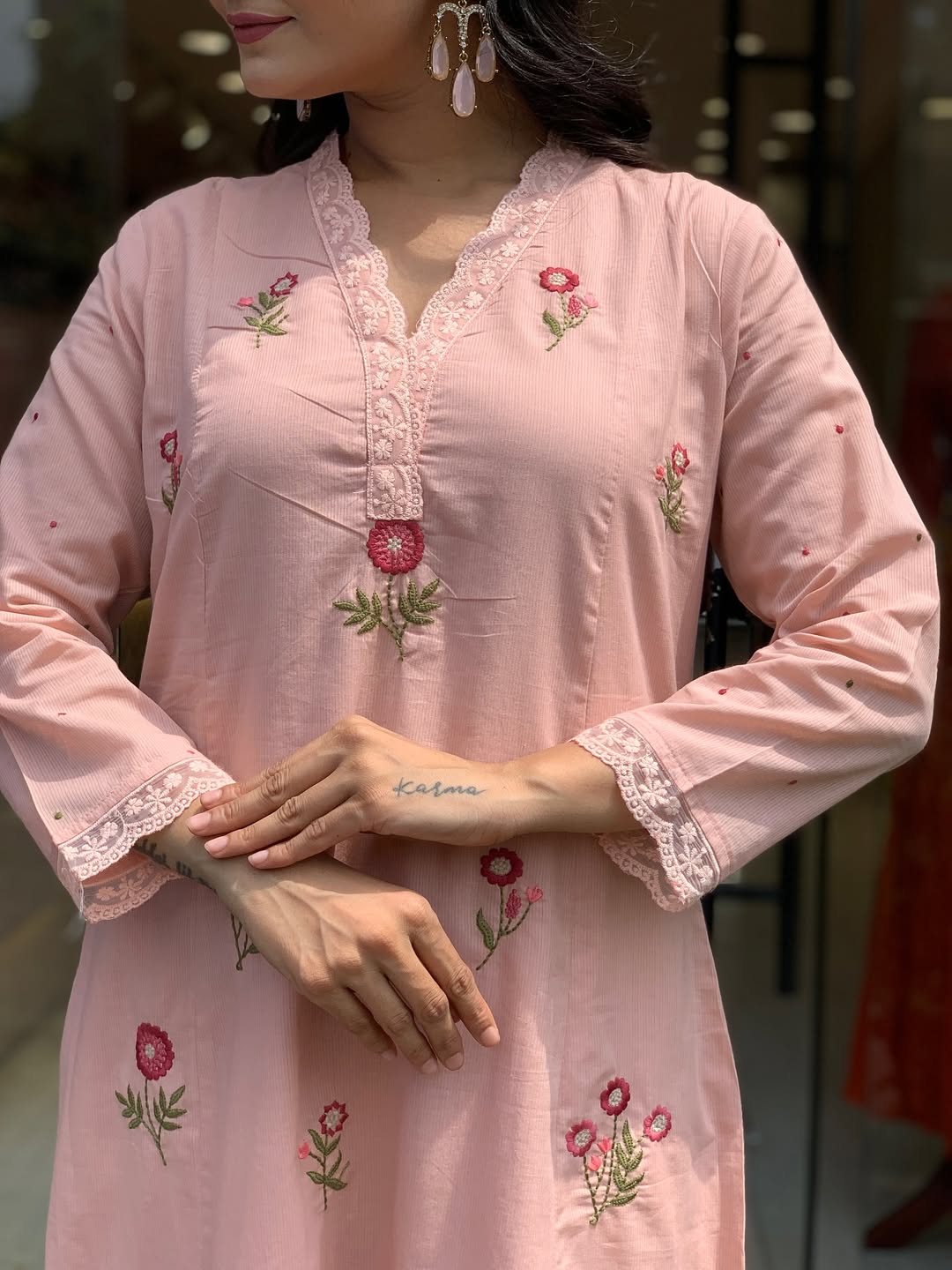 Peach Roman Silk Kurta Set – 3-Piece Floral Embroidered Suit with Chanderi Dupatta