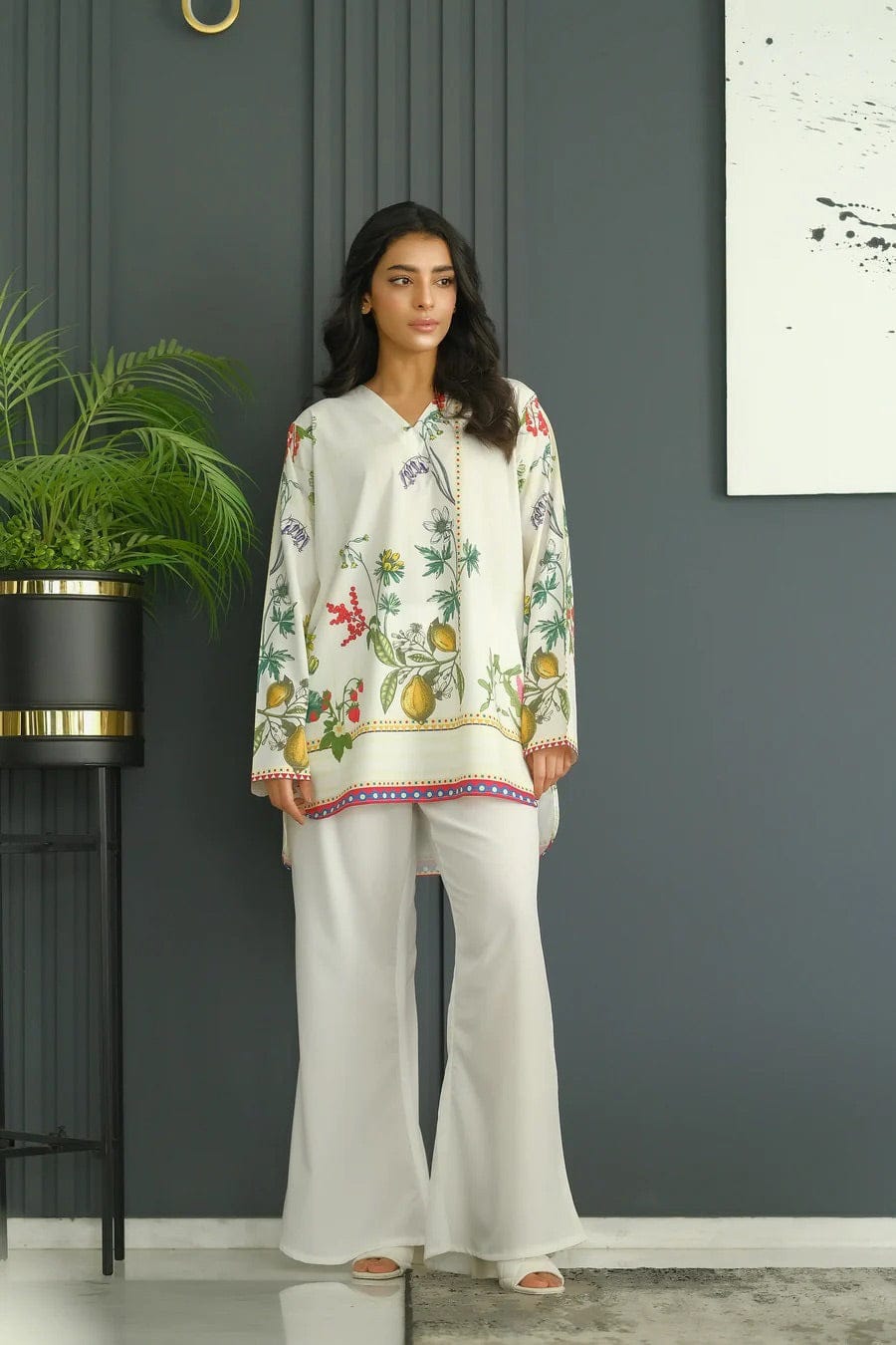 Aadesh Fashion Paris Off-White Citrus Lemon Rayon Printed Designer Co-ord Set