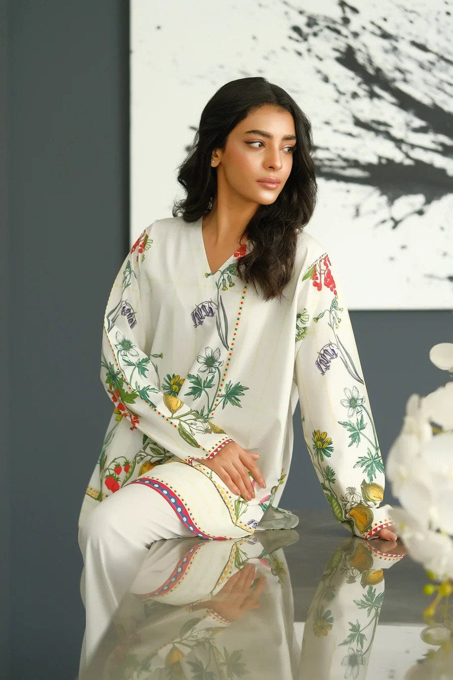 Aadesh Fashion Paris Off-White Citrus Lemon Rayon Printed Designer Co-ord Set