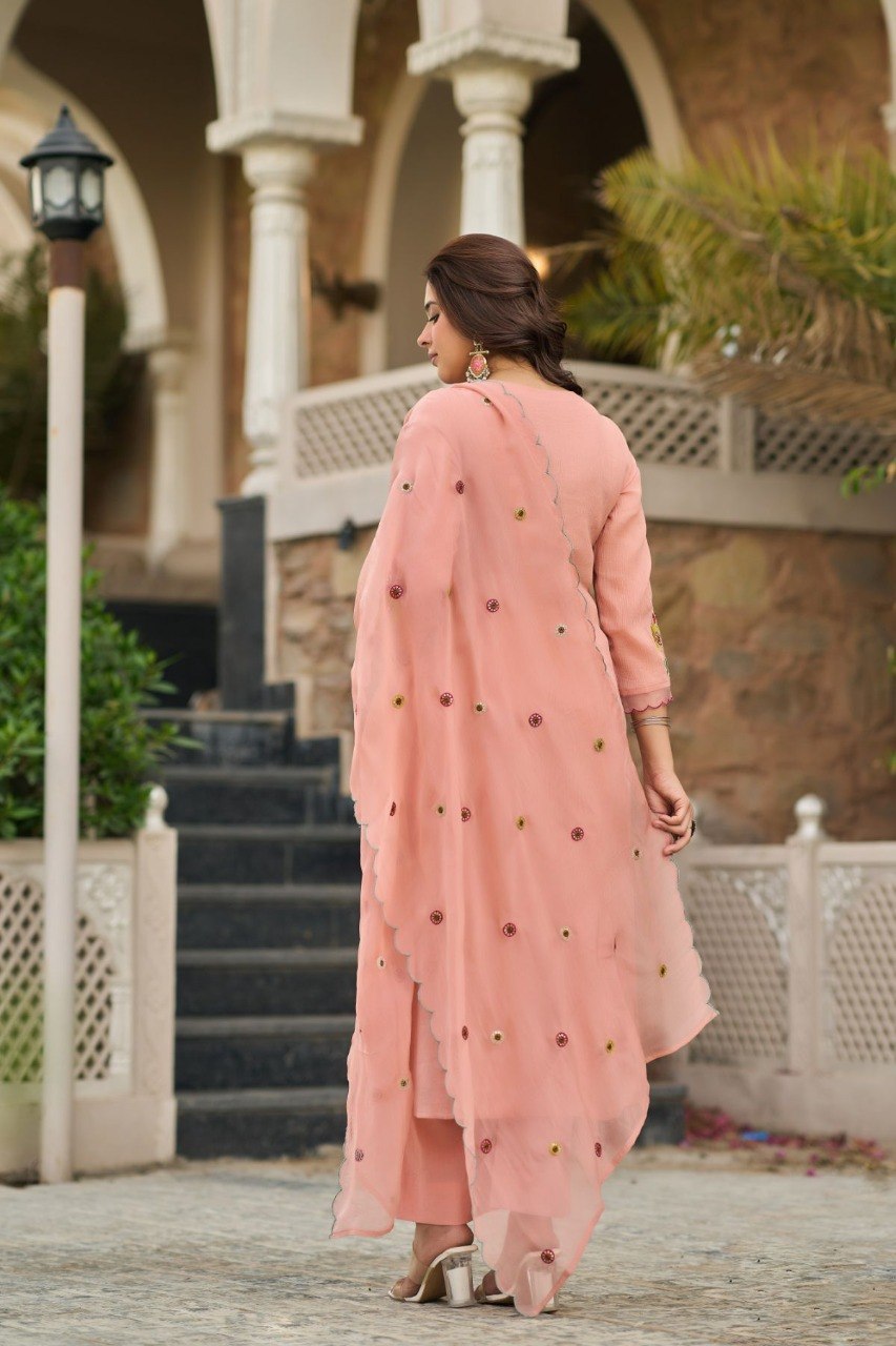 Pastel Peach Roman Silk Kurta Set with Scalloped Floral Embroidery Dupatta – 3-Piece Luxury Festive Salwar Suit