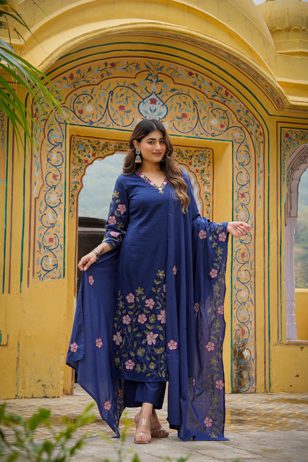 Royal Blue Chanderi Kurta Set – 3-Piece V-Neck Floral Embroidered Festive Suit