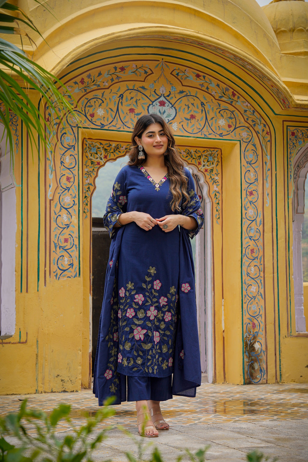 Royal Blue Chanderi Kurta Set – 3-Piece V-Neck Floral Embroidered Festive Suit
