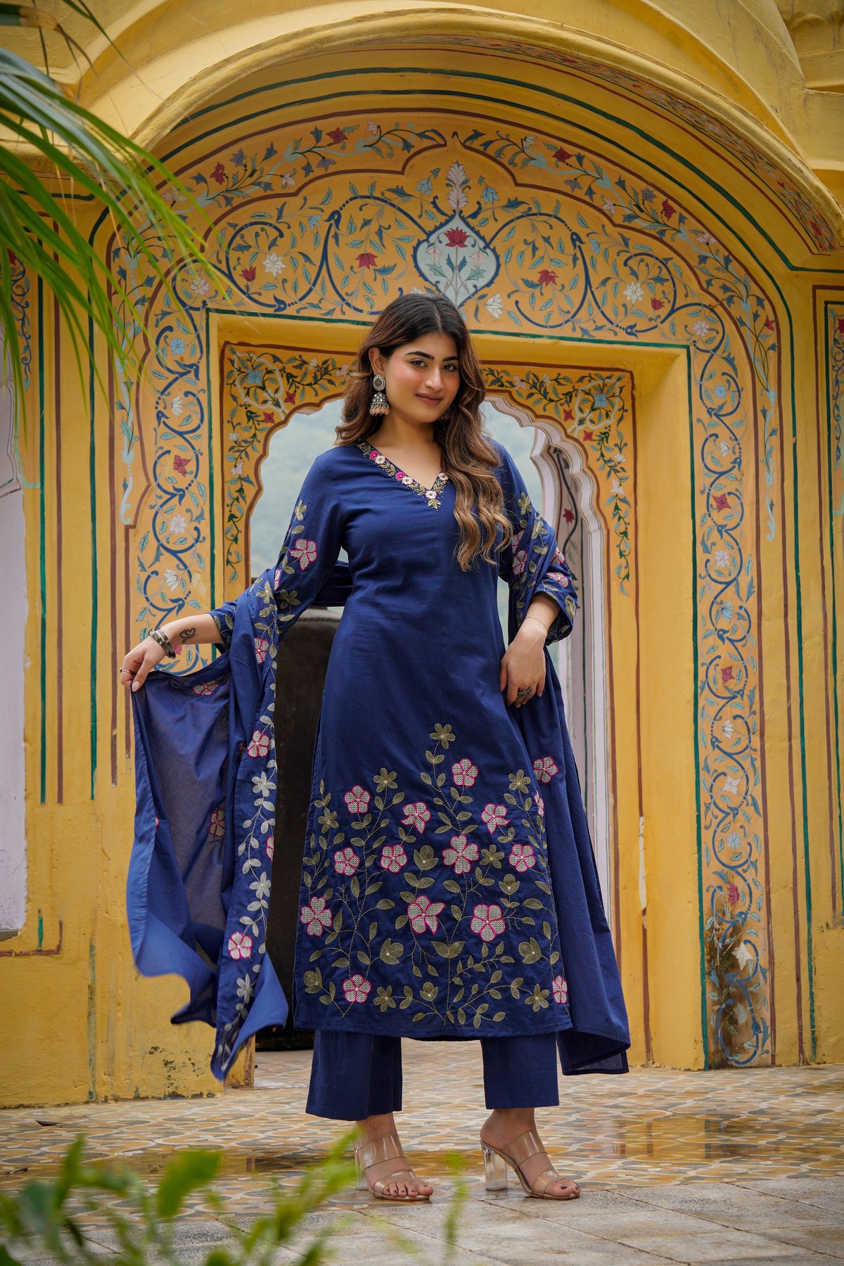 Royal Blue Chanderi Kurta Set – 3-Piece V-Neck Floral Embroidered Festive Suit
