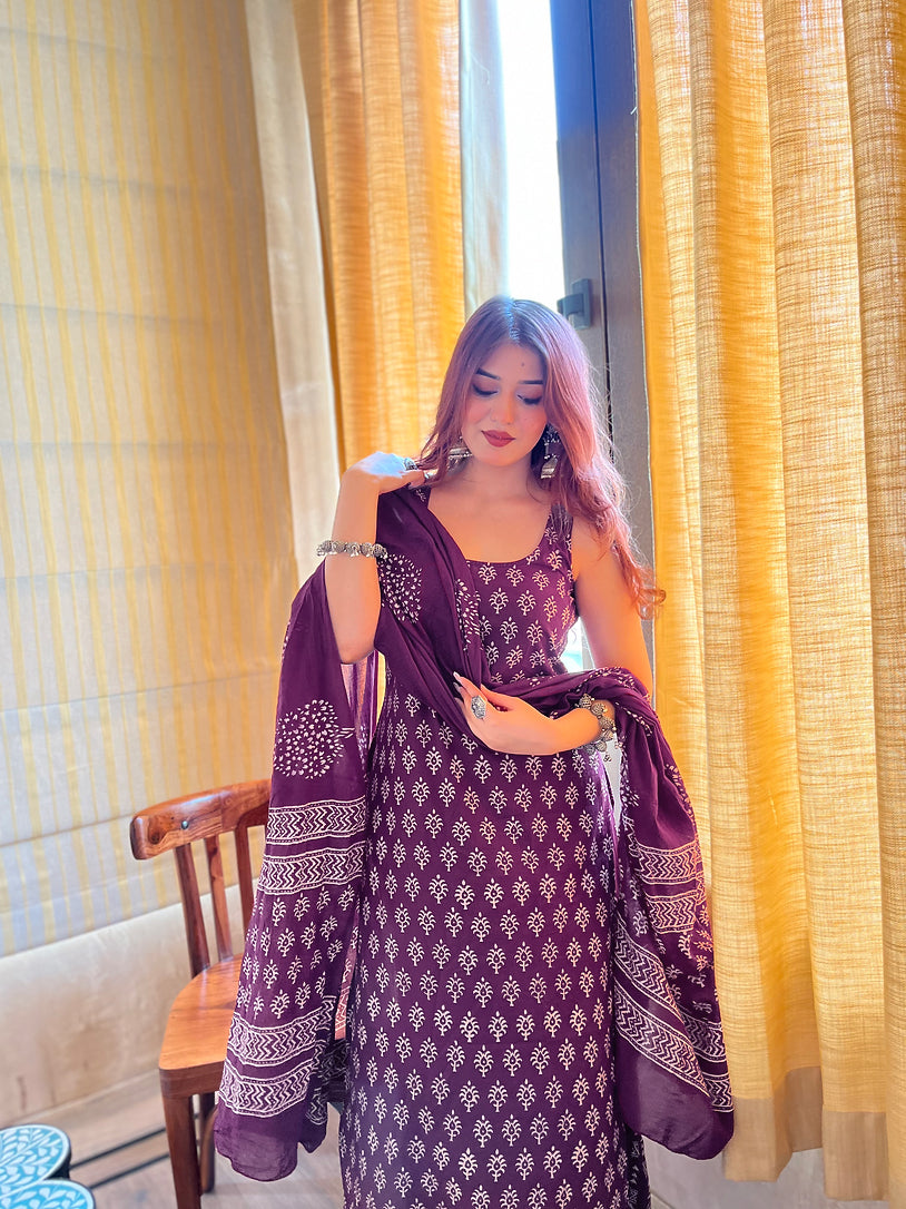 Aadesh Fashion Plum Purple Sleeveless Rayon Slub Kurti Palazzo Set with Chanderi Dupatta