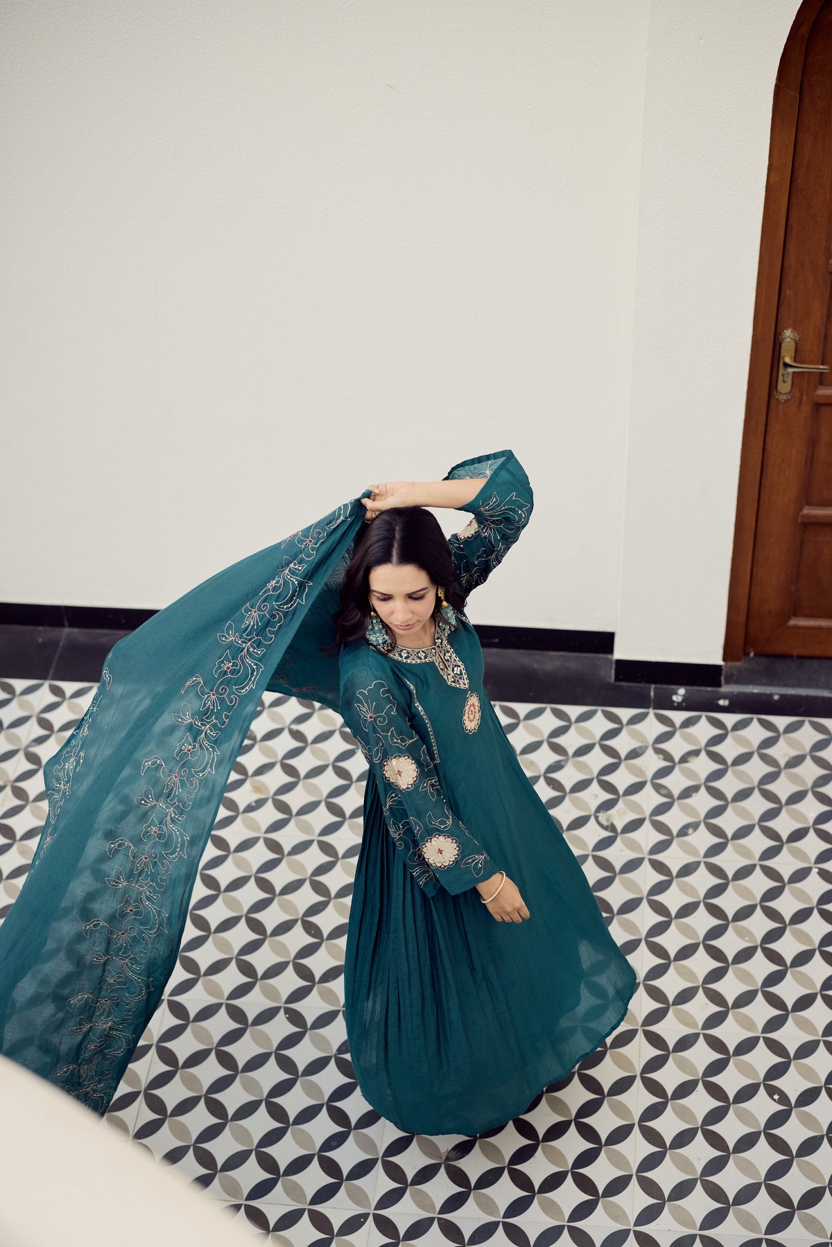 Rama Green Muslin Flared Anarkali Kurta Set – 3-Piece Heavy Zari Embroidered Suit with Muslin Dupatta