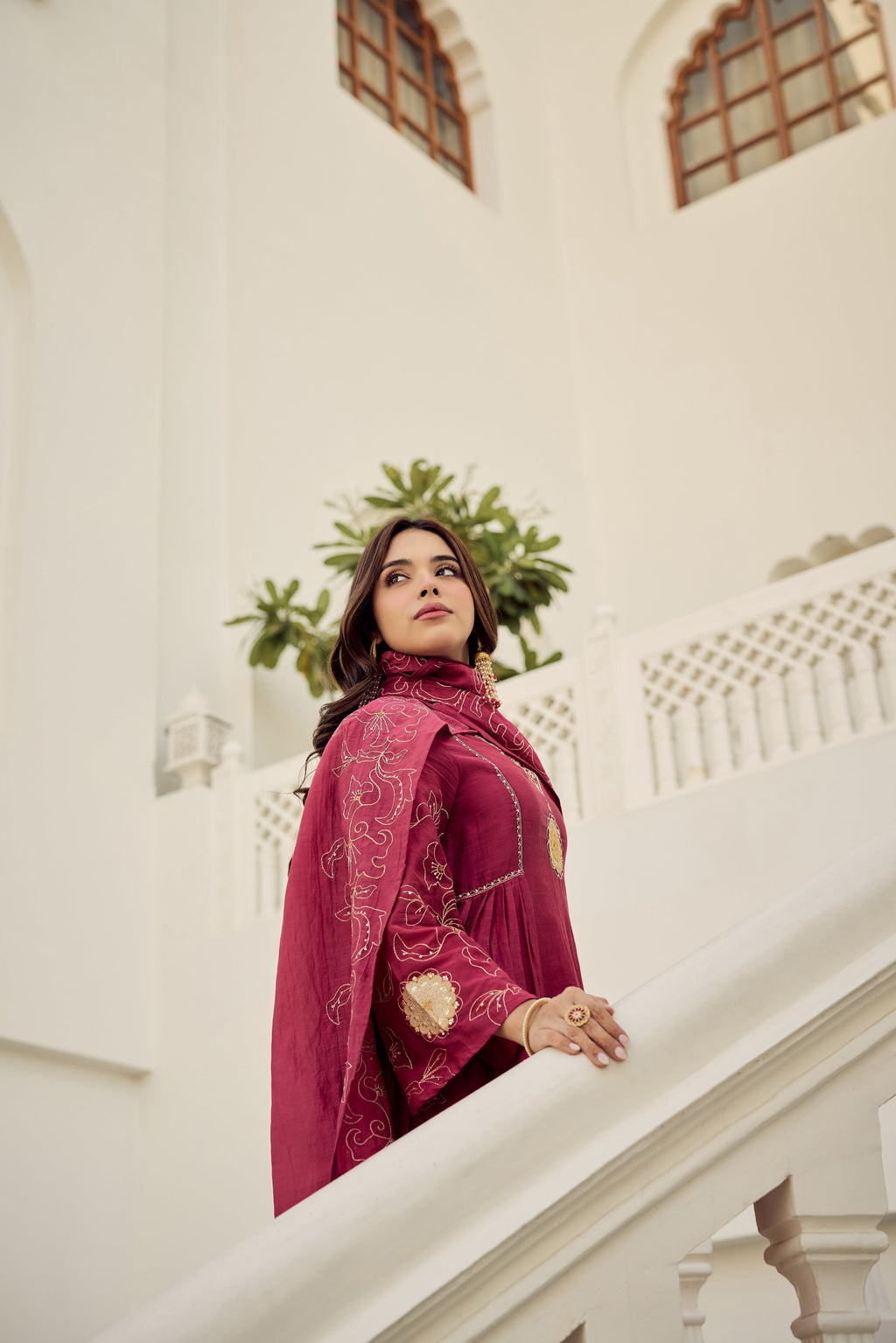 herry Pink Muslin Flared Anarkali Kurta Set – 3-Piece Royal Medallion Embroidered Suit with Muslin Dupatta