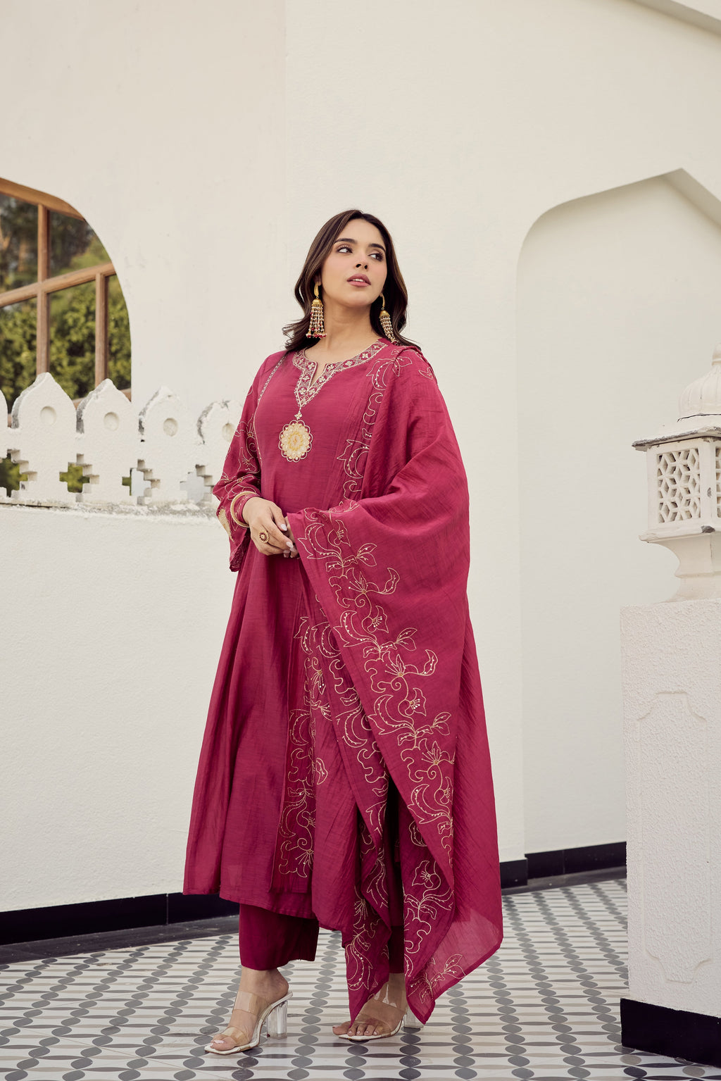 herry Pink Muslin Flared Anarkali Kurta Set – 3-Piece Royal Medallion Embroidered Suit with Muslin Dupatta