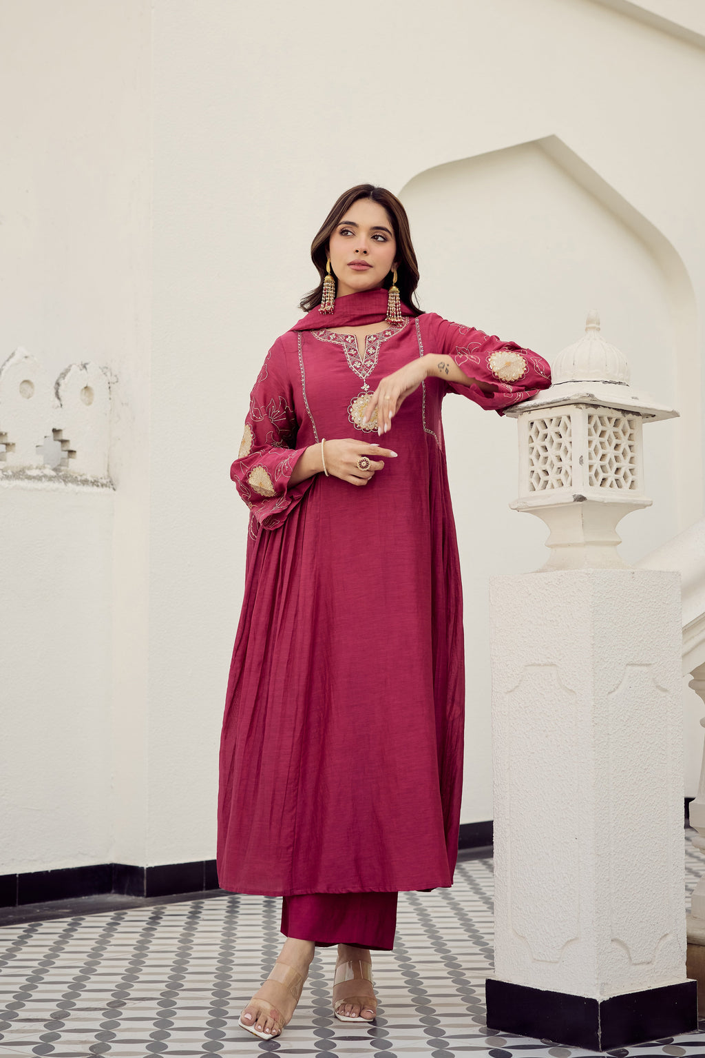 herry Pink Muslin Flared Anarkali Kurta Set – 3-Piece Royal Medallion Embroidered Suit with Muslin Dupatta