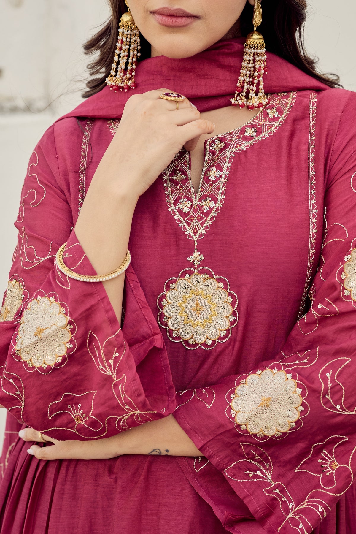 herry Pink Muslin Flared Anarkali Kurta Set – 3-Piece Royal Medallion Embroidered Suit with Muslin Dupatta