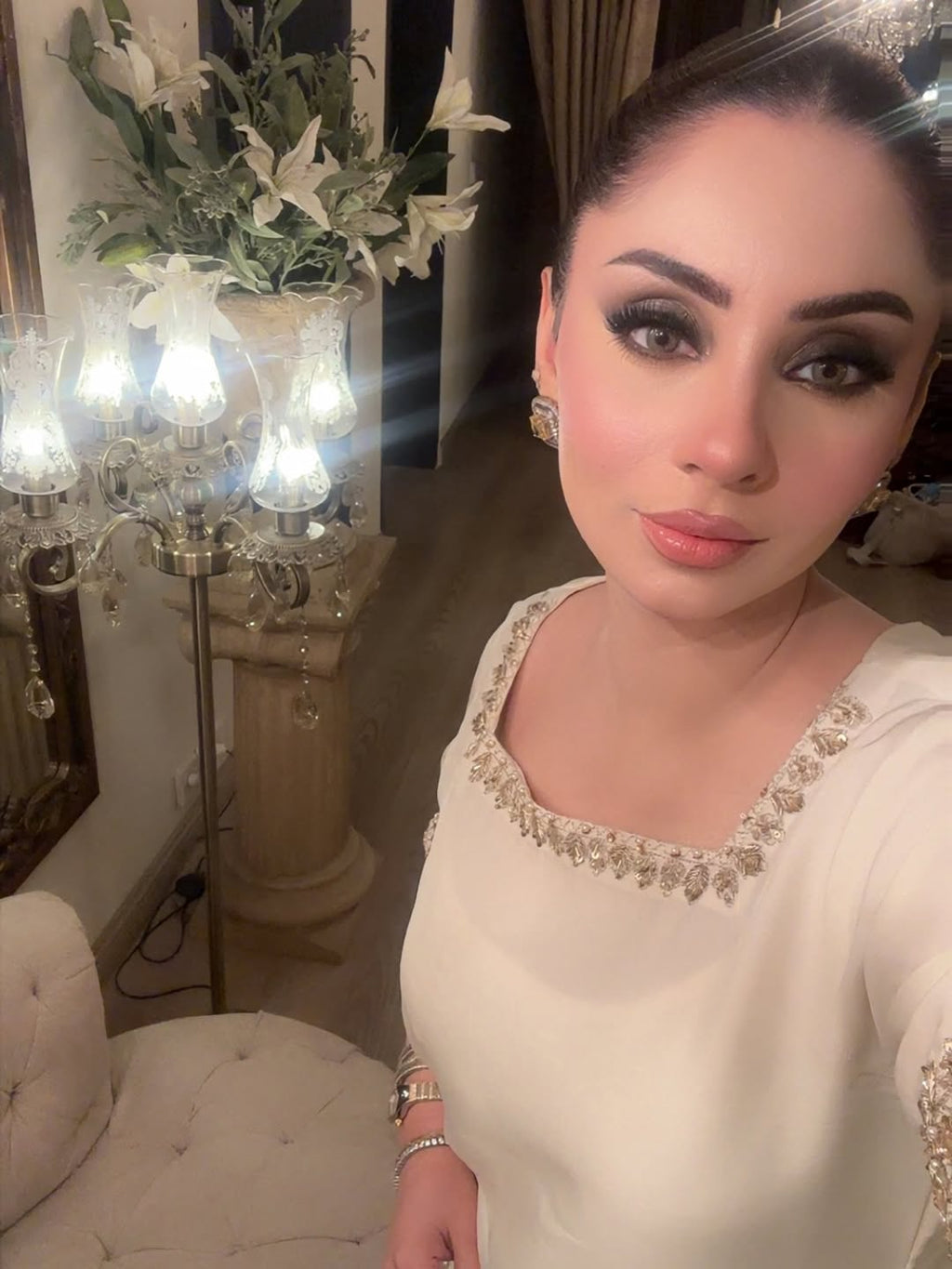 Aadesh Fashion Off-White Chinon Short Kurti Flared Palazzo Set with Organza Dupatta