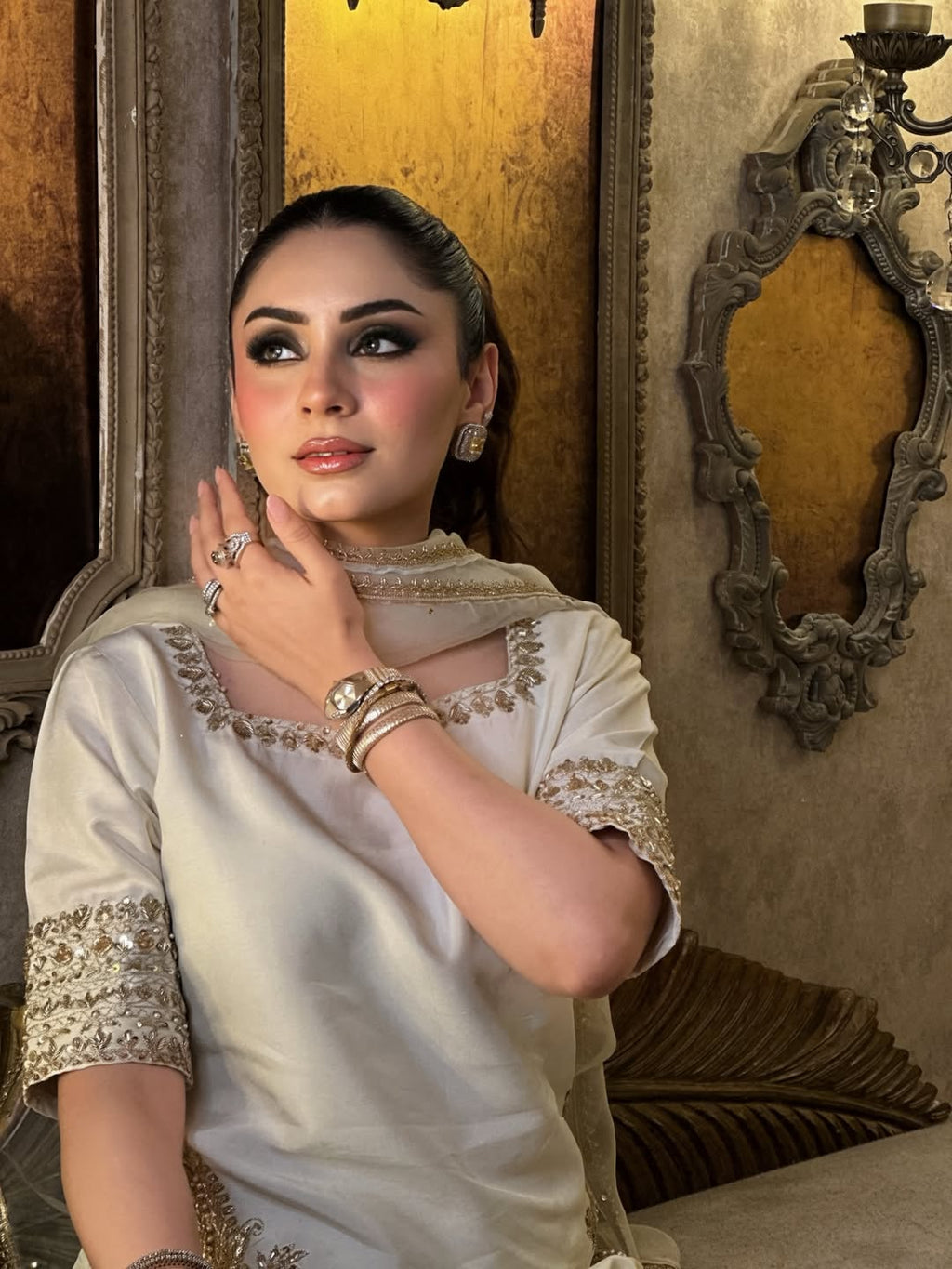 Aadesh Fashion Off-White Chinon Short Kurti Flared Palazzo Set with Organza Dupatta