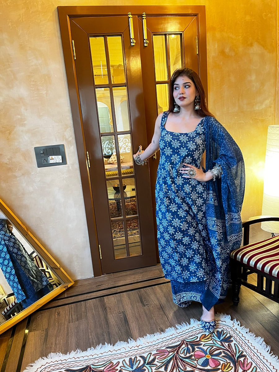 Aadesh Fashion Blue Sleeveless Rayon Slub Kurti Palazzo Set with Chanderi Dupatta