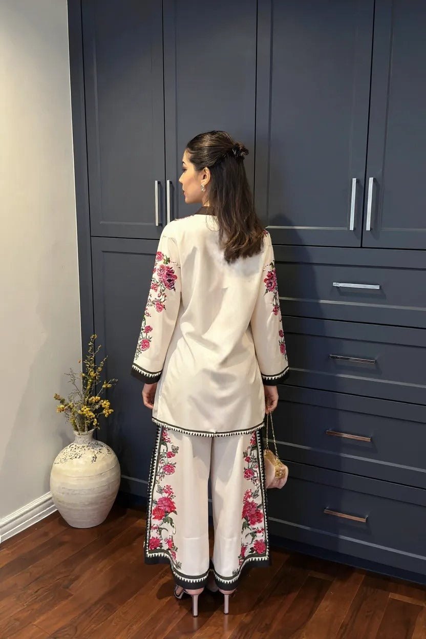 Aadesh Fashion Paris Off-White & Pink Floral Rayon Printed Designer Co-ord Set