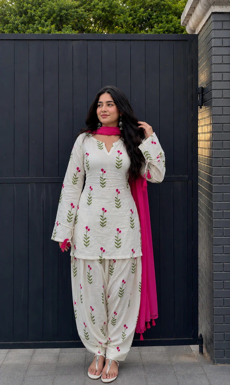 Bohemian Floral Print Cotton Cambric Short Kurti Patiala Suit Set with Chanderi Dupatta – 3-Piece Back Lace-Up Co-ord Set