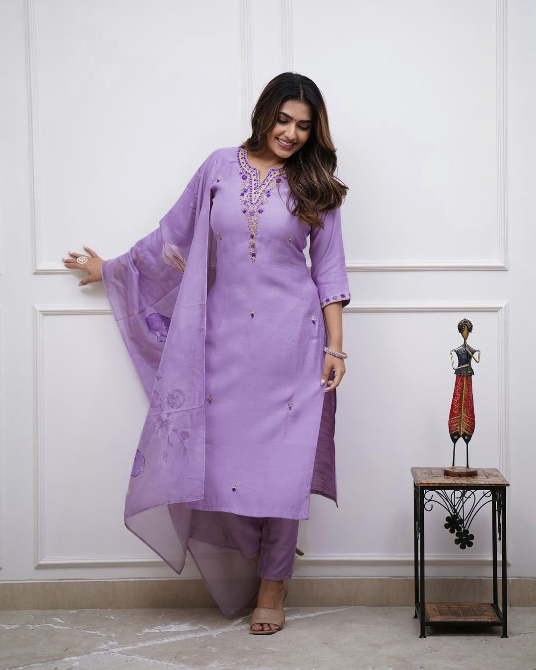 Aadesh Fashion Vibhuti Lavender Rayon Slub Kurti Pant Set With Chanderi Dupatta