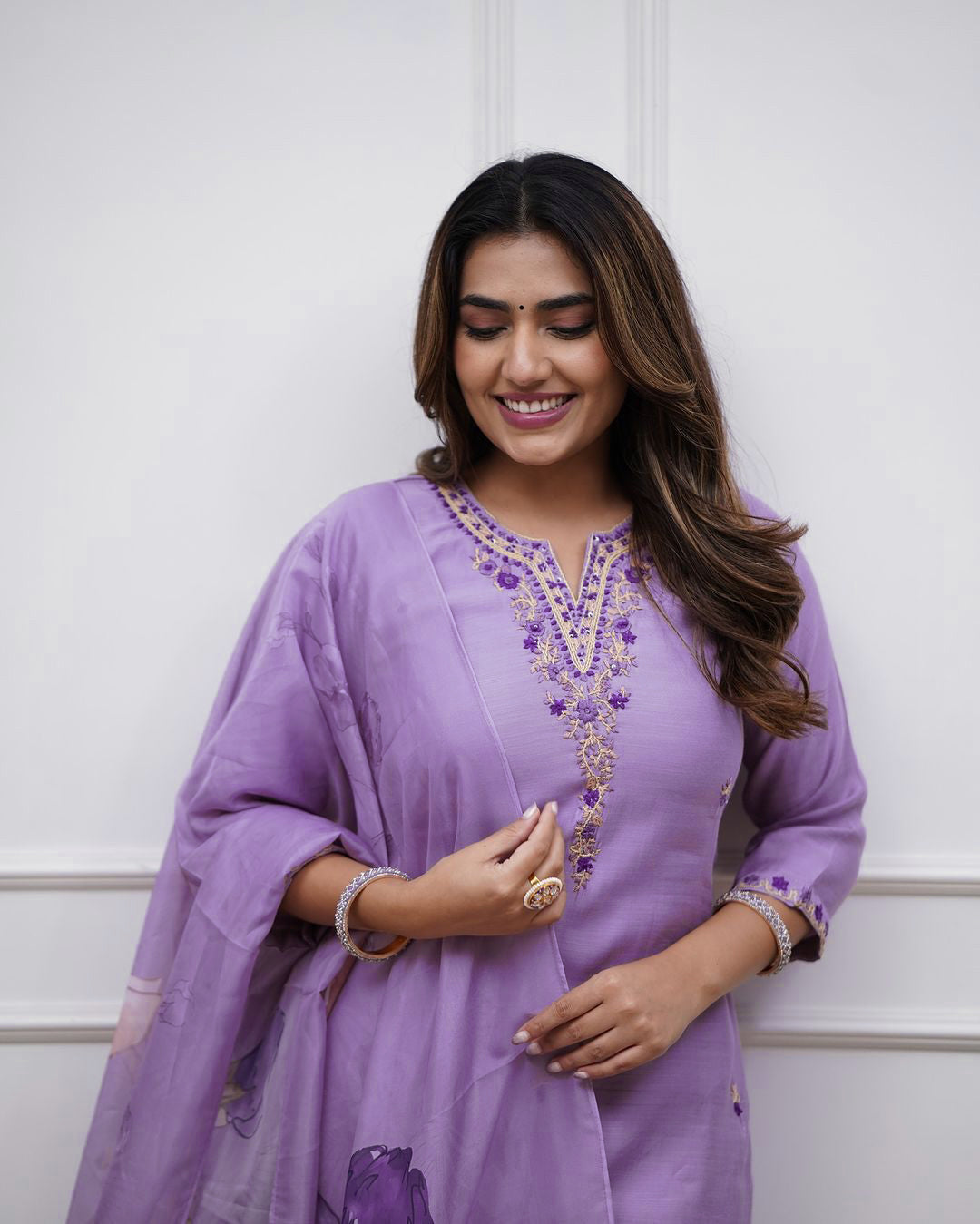 Aadesh Fashion Vibhuti Lavender Rayon Slub Kurti Pant Set With Chanderi Dupatta