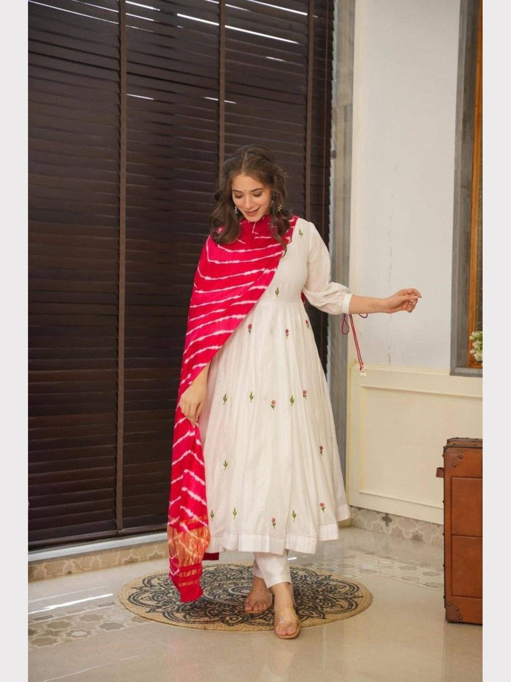 Aadesh Fashion Alisha Off-White PV Chanderi Silk Flared Anarkali Suit Set with Pink Leheriya Dupatta